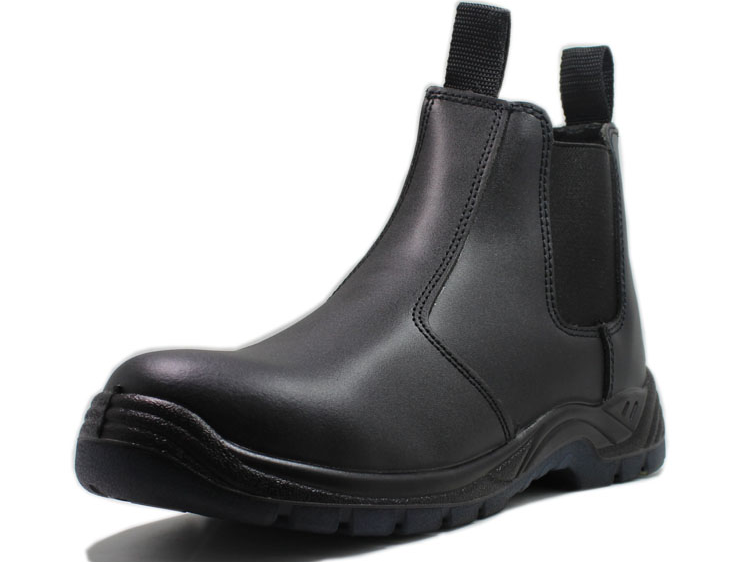 Can you get an electric shock if you wear insulating shoes?Under what circumstances must insulating shoes be worn?