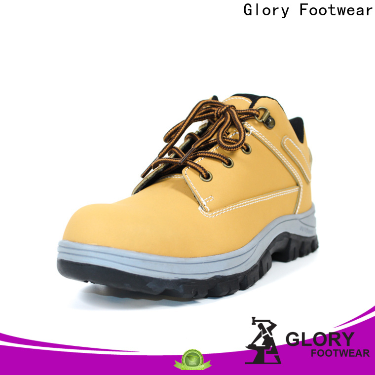 newly industrial safety shoes in different color for outdoor activity