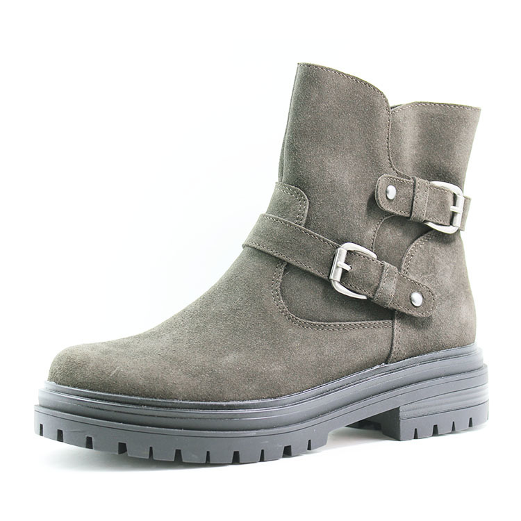 Cozy up stylish winter boots